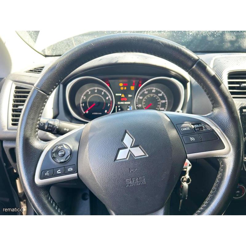 Mitsubishi Outlander ES, 2015 Item1