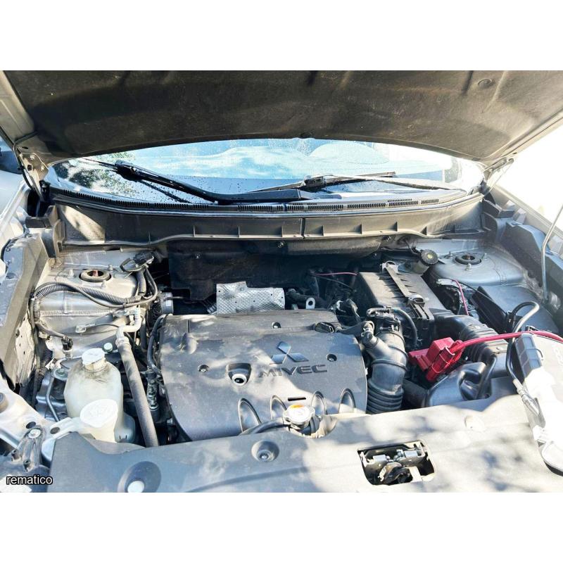 Mitsubishi Outlander ES, 2015 Item1