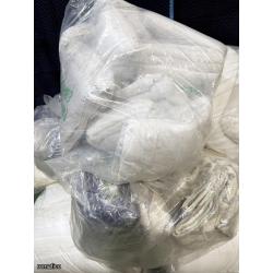 Lote de ropa de cama y varios Item104