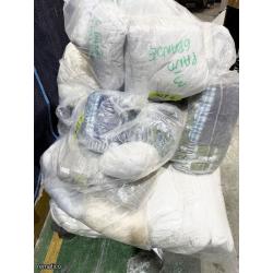 Lote de ropa de cama y varios Item104
