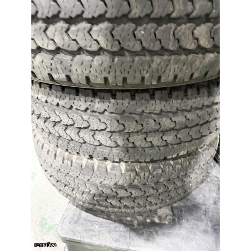 5 Llantas usadas Item105