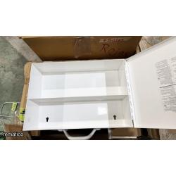 Lote de artículos médicos y varios Item106