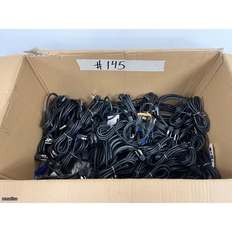 Lote de Monitores y varios Item145