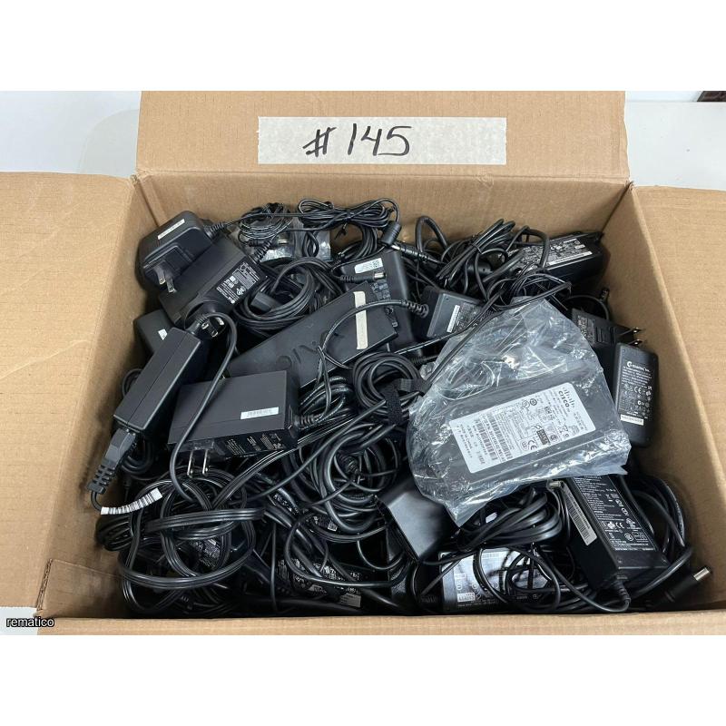 Lote de Monitores y varios Item145