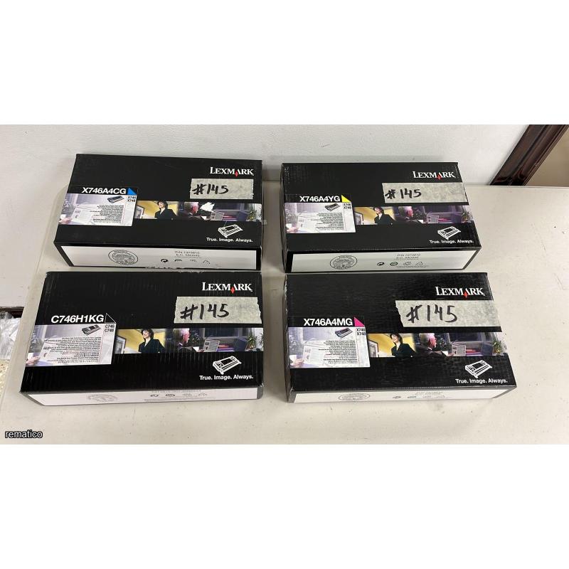 Lote de Monitores y varios Item145