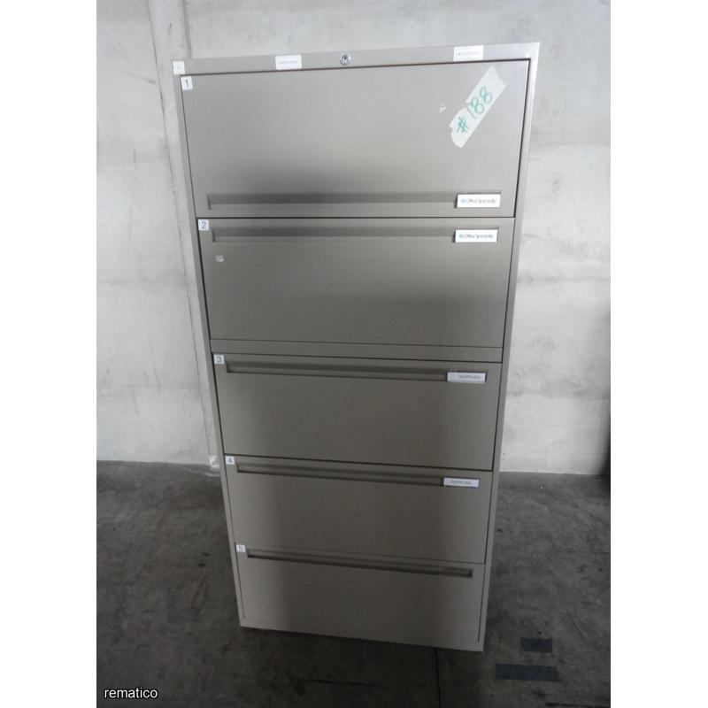 Archivo, metal, 5 gavetas  Item188