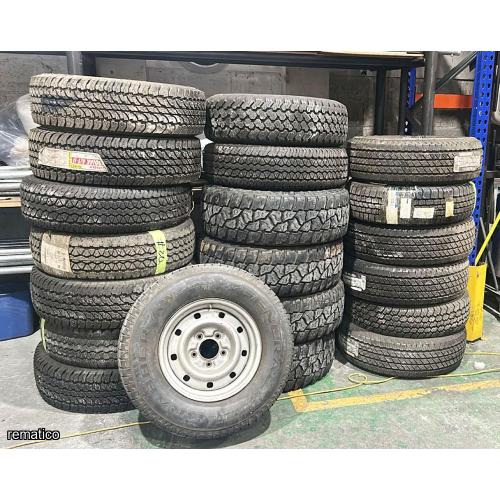 Lote de Llantas Item20