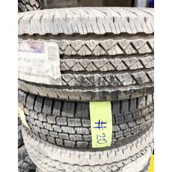 Lote de Llantas Item20