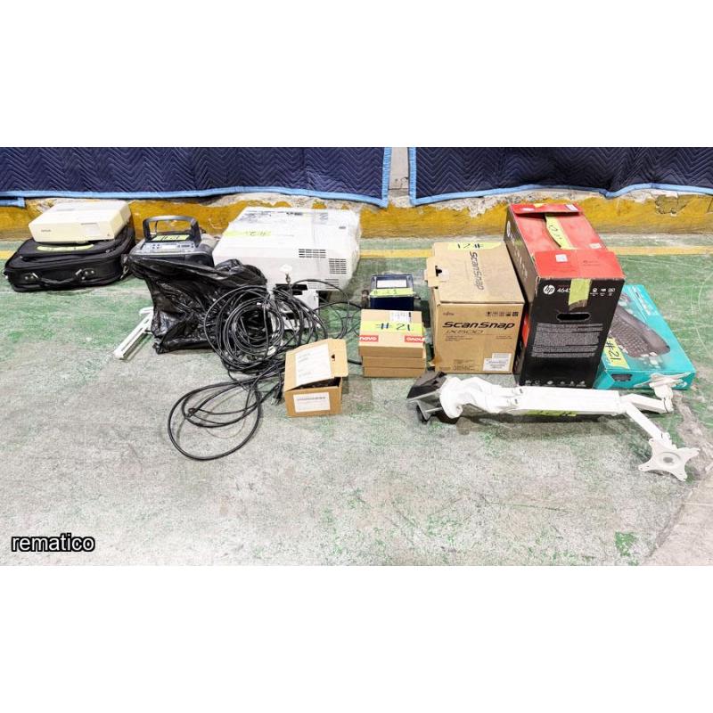 Lote de Proyectores, Impresoras y otros Item21