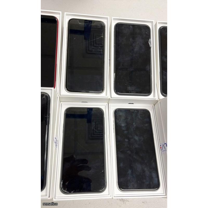 Lote de 10 IPHONE Item211