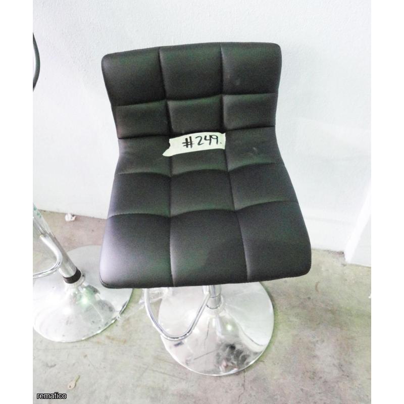 2 Bancos de bar Item249