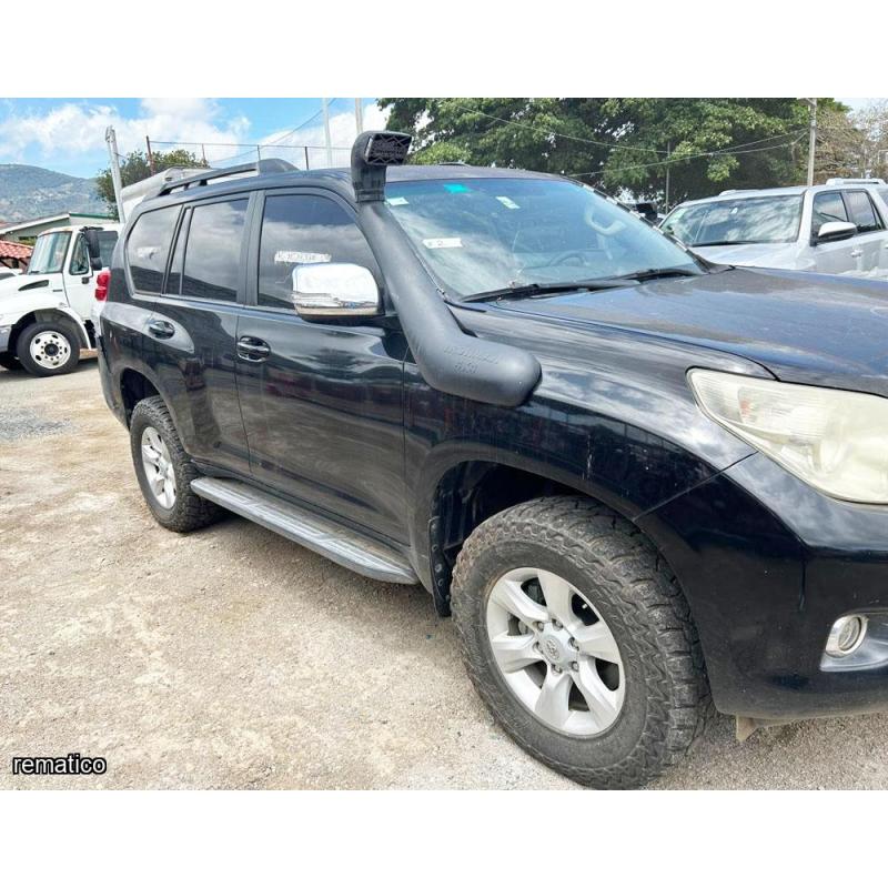Toyota Land Cruiser Prado 2011, Item2