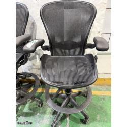 4 Sillas giratorias, Herman Miller Item35