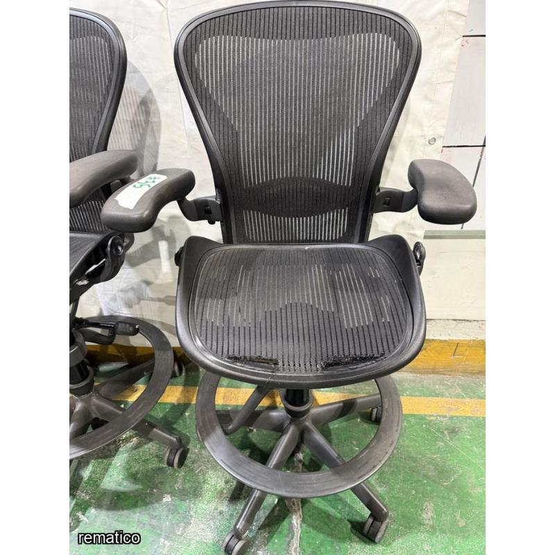 4 Sillas giratorias, Herman Miller Item35
