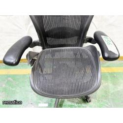 Silla giratoria, Herman Miller Item36