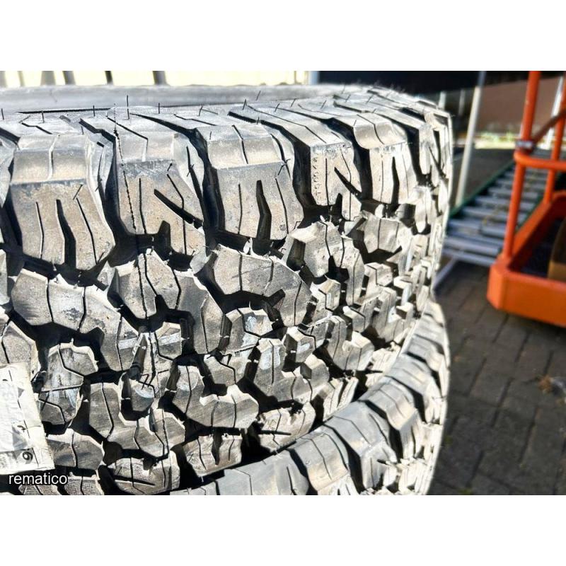 4 Llantas BF GOODRICH R17, Item4