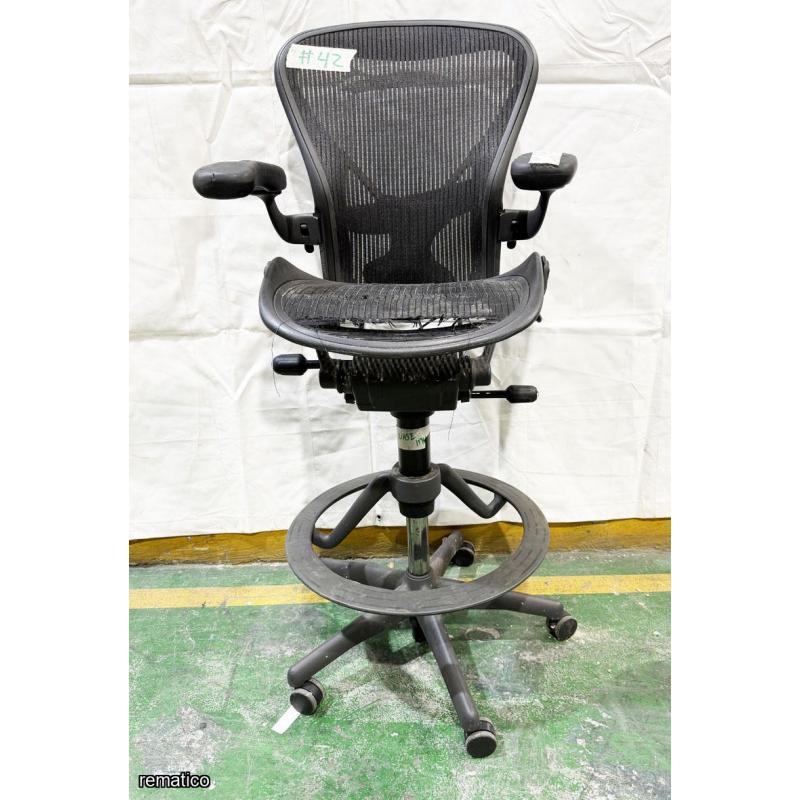 Silla giratoria, Herman Miller Item42
