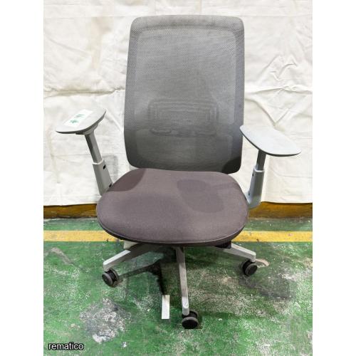 Silla giratoria Item44