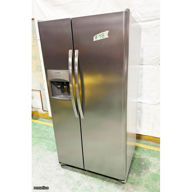 Refrigeradora, FRIGIDAIRE Item48