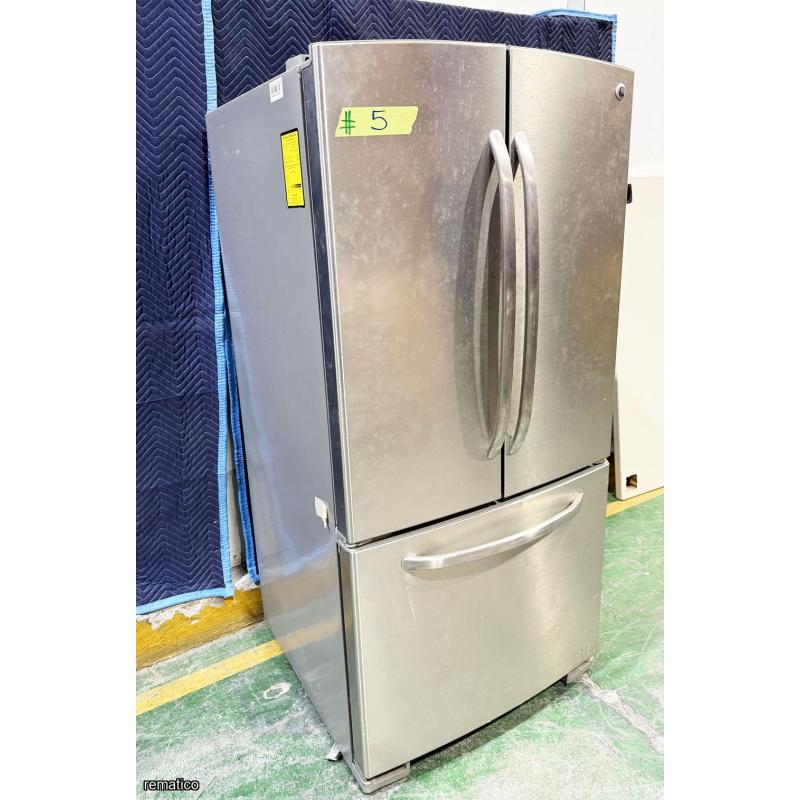 Refrigeradora, G.E., French. Item5