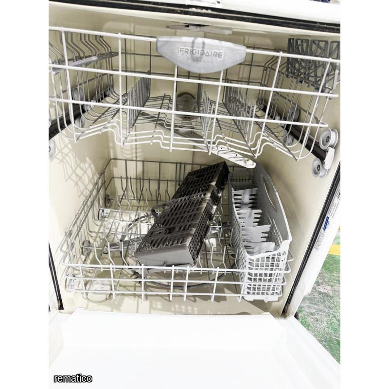 Lavaplatos, FRIGIDAIRE Item55