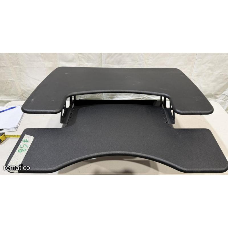 Standing desk Item58