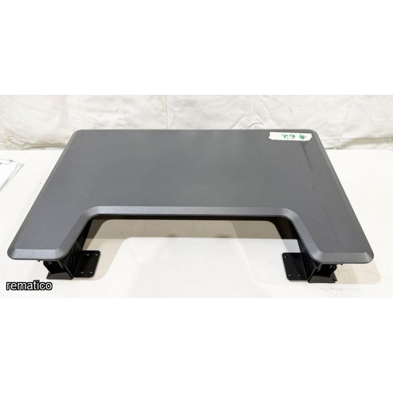 Standing desk Item62