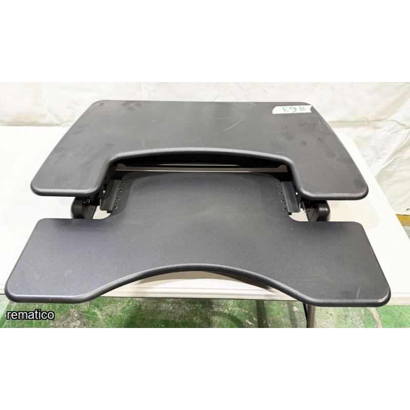 Standing desk Item63