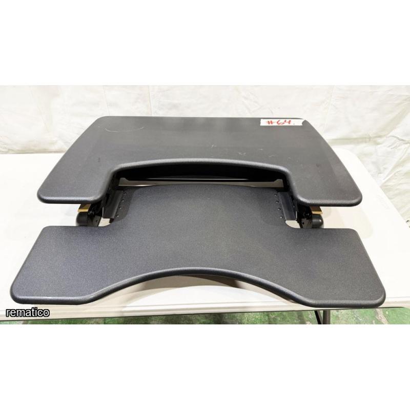 Standing desk Item64
