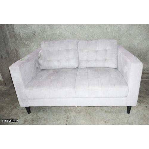 Loveseat Item65