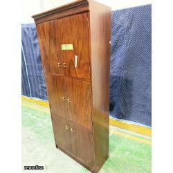 Gabinete de madera, URGELLES,  Item85