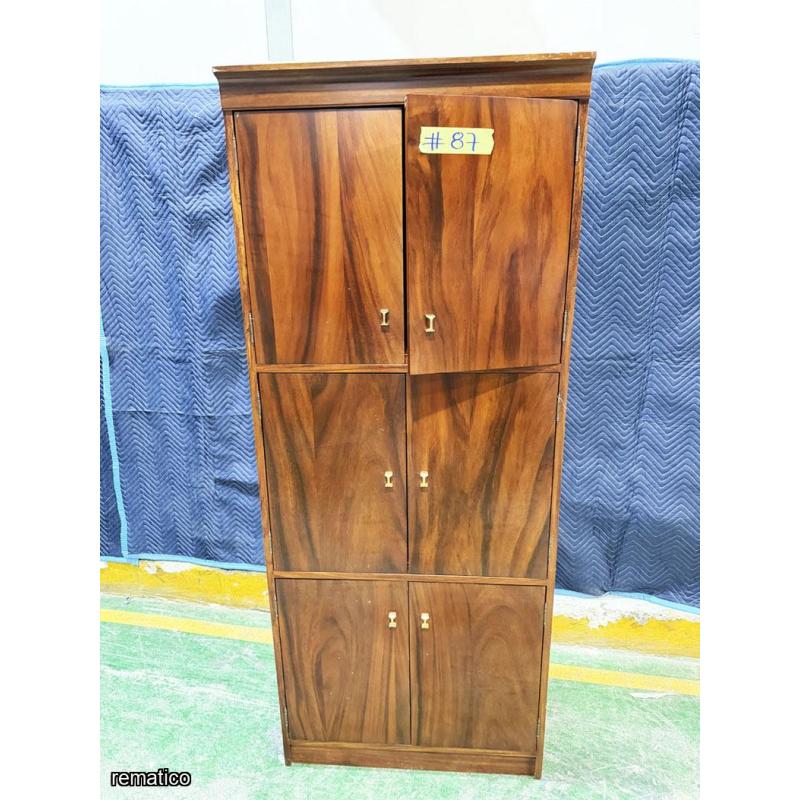 Gabinete de madera, URGELLES,  Item87