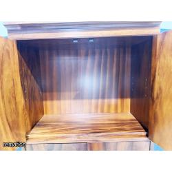 Gabinete de madera, URGELLES,  Item87