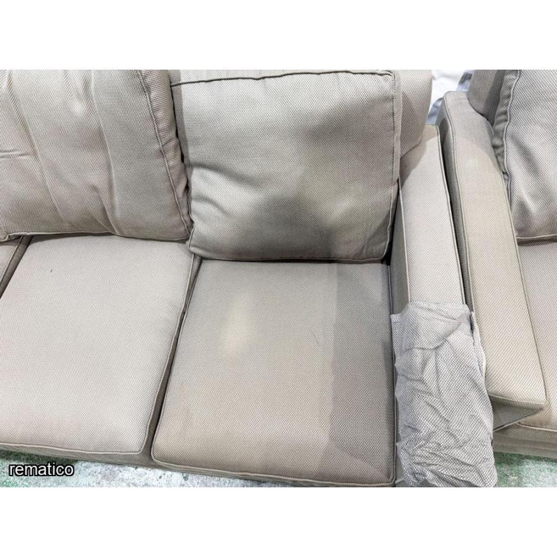 Sofá y Loveseat Item90