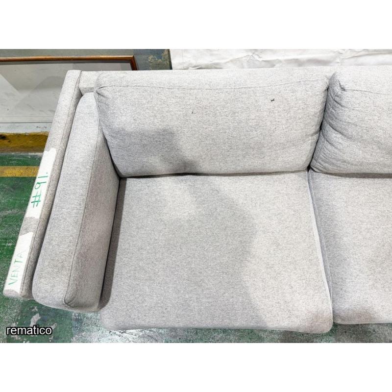 Sofá y Loveseat Item91