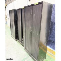 3 Gabinetes metálicos, Item94