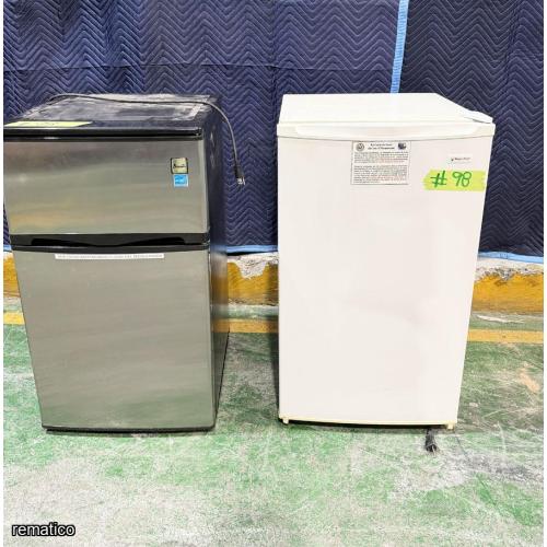 2 Refrigeradoras pequeñas Item98
