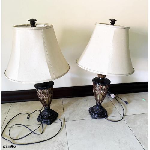2 Lámparas de mesa ItremAM3