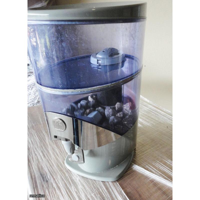 Lámpara de mesa y lámpara colgante ItemCM22