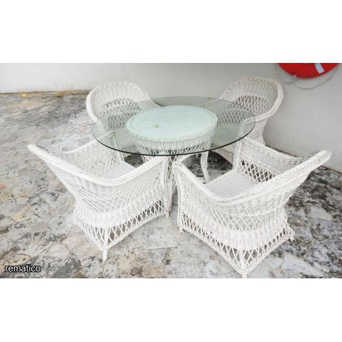 Mesa de Jardín con 4 sillas ItemEB1