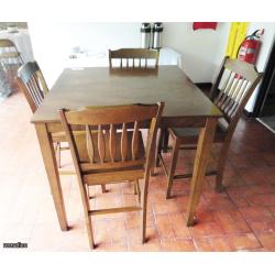 Juego de Comedor con 4 Sillas ItemEB37