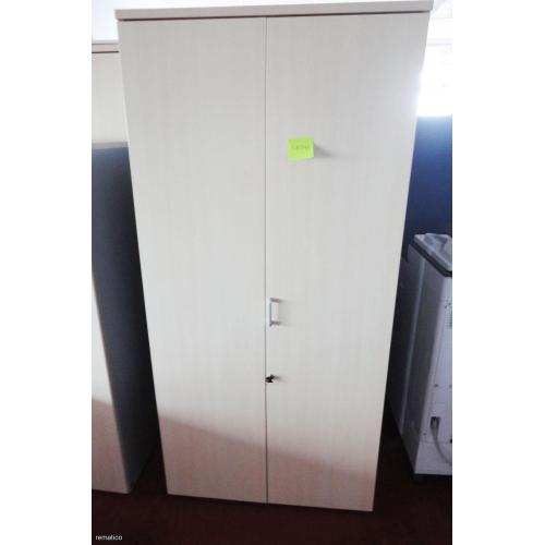 Gabinete metálico Item EB373
