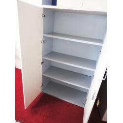 Gabinete metálico Item EB374