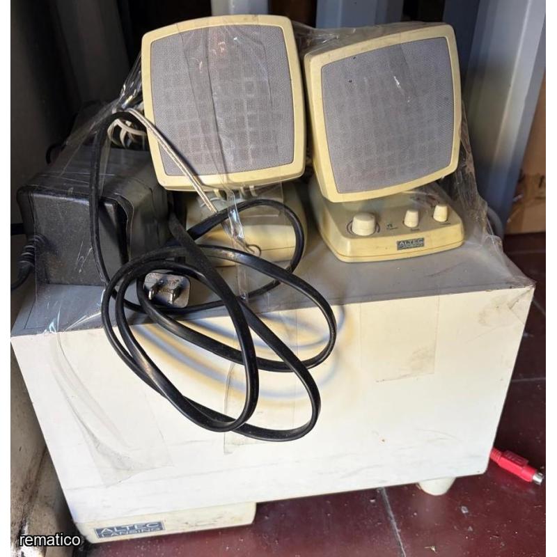 Set Parlantes para PC ItemFN14
