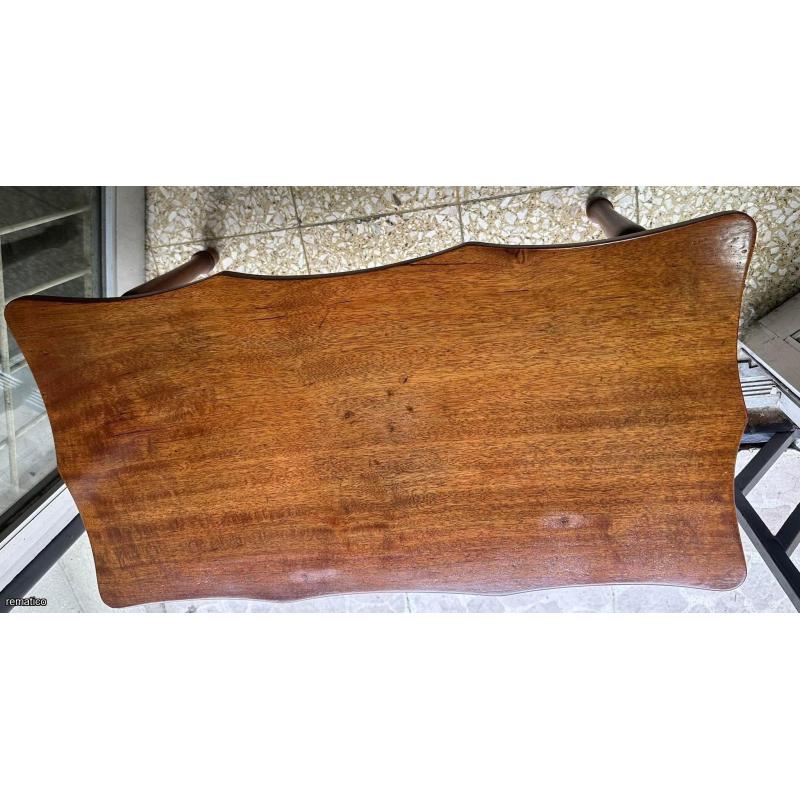 Mesa Auxiliar Cenízaro
