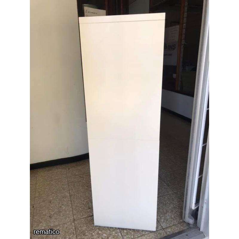 Biblioteca Metálica con llave