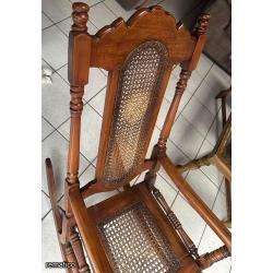 Mecedora madera Sólida