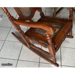 Mecedora madera Sólida