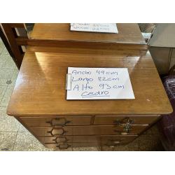 Mueble en CEDRO