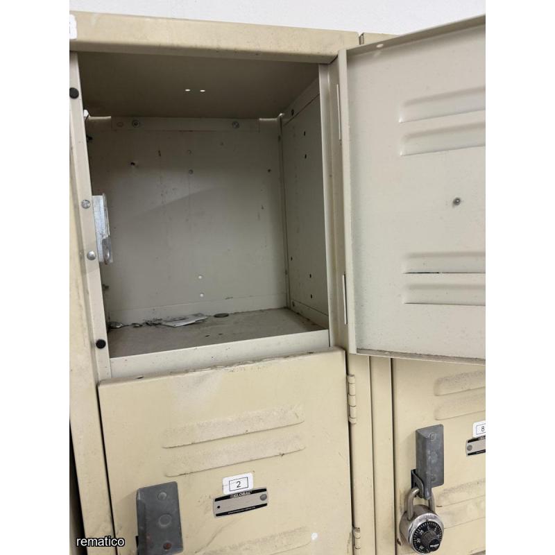 2 Lockers ItemLM59